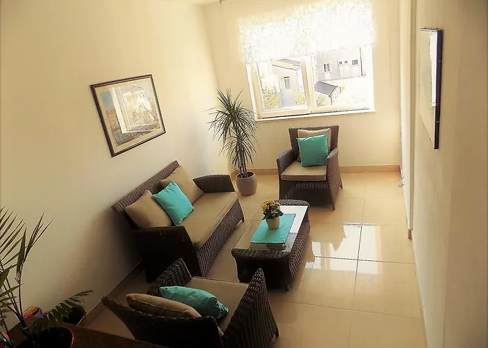 Anamarija Apartman Njivice